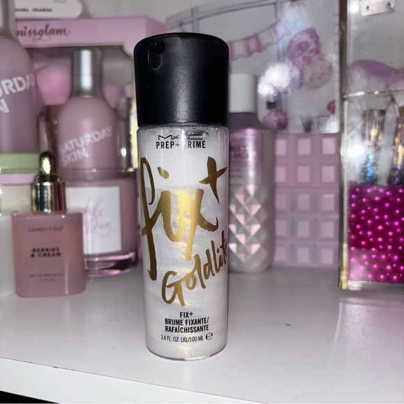 💝MAC Prep + Prime Fix+ Goldlite setting💝 - Picture 2 of 3